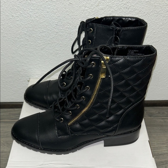 Liz Claiborne Reina Women's Black Lace-Up Boots - Picture 2 of 5